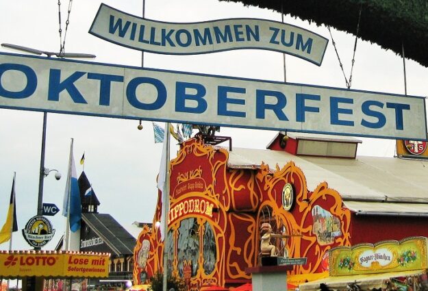L'entrée de l'oktoberfest Munich