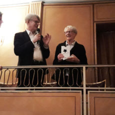 Marlies Kirchner du Theatiner Filmkunst de Munich reçoit le premier prix d'Europa Cinémas, avec Claude-Eric Poiroux, Fatima Djoumer